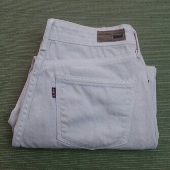 LEVI'S DEMI CURVE CAPRI JEANS STRETCH VERY CONFY - Picture 1 of 7